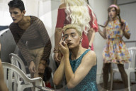 REPORTAGE - Kolumbien: Theatergruppe der Transvestiten und Drag Queens
