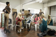 REPORTAGE - Kolumbien: Theatergruppe der Transvestiten und Drag Queens