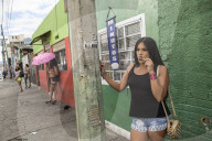 REPORTAGE - Kolumbien: Theatergruppe der Transvestiten und Drag Queens