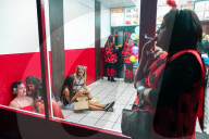 FEATURE - Üble Szenen in englischen Städten am Boxing Day