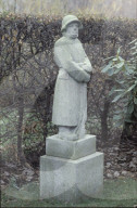 Rudolf Gnägi, Garten, Steinfigur eines Soldaten, 1979