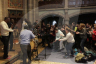 NEWS - Schweiz: Europäisches Jugendtreffen Taizé-Basel