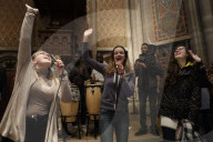 NEWS - Schweiz: Europäisches Jugendtreffen Taizé-Basel