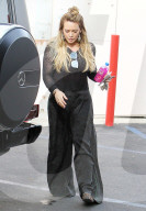 PEOPLE - Hilary Duff mit Luca in LA unterwegs
