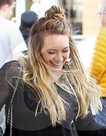 PEOPLE - Hilary Duff mit Luca in LA unterwegs