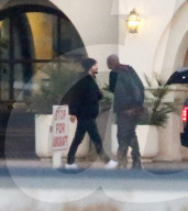 EXKLUSIV - Scott Disick und Sofia Richie nach dem Aspentrip wieder zurück in LA 