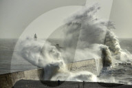 NEWS - Sturm Eleanor fegt über Europa