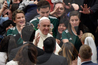 NEWS - Rom: Franziskus - ein Papst zum Anfassen