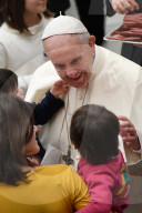 NEWS - Rom: Franziskus - ein Papst zum Anfassen