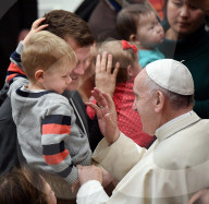 NEWS - Rom: Franziskus - ein Papst zum Anfassen