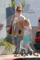 PEOPLE - Mini-Mes: Promis mit ihren Kindern unterwegs