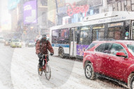 NEWS - USA: Heftige Schneefälle in New York