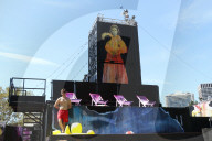 FEATURE -  Sydney Festival: Unterwasserband