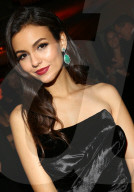 PEOPLE - Golden Globes: Promis feiern an der After Party