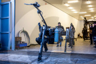 NEWS - New York: 'Killer Robots' Ausstellung in Chelsea