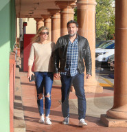 EXKLUSIV - Glücklich im Louboutin-Store: Ben Affeck und Freundin Lindsay Shookus