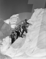 Zweitägige hochalpine Skitour im Berner Oberland, 1950
