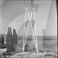 Gondelbahn über den Zürichsee um 1959