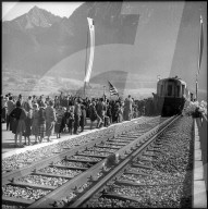 Einweihung der neu gebauten Rheinbrücke; 1958
