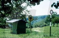 Winziges Zollhaus in Riehen, deutsch-schweizerische Grenze