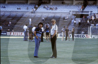 Fussball-WM 1982: Deutschland - England, Keegan und Hrubesch besichtigen Platz