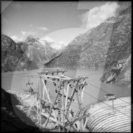Hölzerner Seilbahnmast bei der Grimselsee-Staumauer 1950