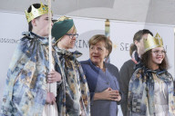 NEWS - Angela Merkel empfängt die Sternsinger im Bundeskanzleramt