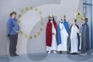 NEWS - Angela Merkel empfängt die Sternsinger im Bundeskanzleramt