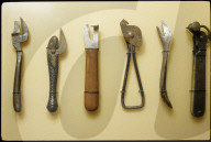 Ernährungs-Museum; Antike Büchsenöffner 1986