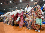 FEATURE - Japan: Coming of Age Day - Junge Erwachsene feiern die Volljährigkeit