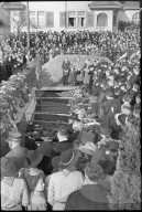 Beisetzung der Bombardierungsopfer in Stein am Rhein 1945