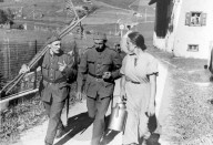 WK 2: Landhilfe; Soldaten während der Grenzbesetzung 1939