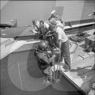 Nach WK 2: Bergung eines US-Bombers, Zug 1952