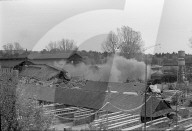 Sprengung eines Hochkamins in Zürich Giesshübel 1971