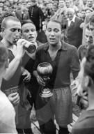 Schweizer Meisterschaft 1939/40: Servette; Walaschek, Aeby