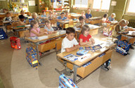 Verspäteter Schulbeginn nach Unwetter, Sarnen 2005