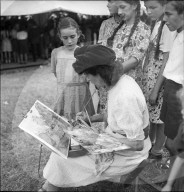Malerin am Zürcher Knabenschiessen 1943