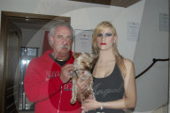 Hell's Angel Toni mit Frau Michelle B., 2006