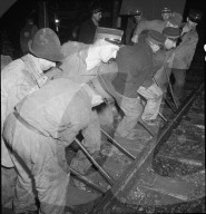Auswechslung der Eisenbahnbrücke in Zürich-Wipkingen 1947