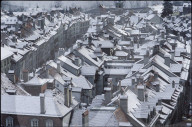 Verschneite Dächer der Berner Altstadt 1980