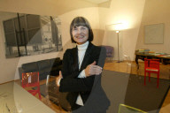 Micheline Calmy-Rey in ihrem Büro