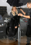 PEOPLE - Schwangere Khloe Kardashian wird von Paparazzi überflutet