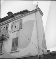Erdbeben im Wallis, beschädigtes Haus in Sierre, 1946