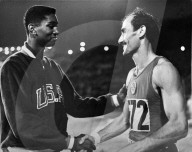 Olympische Spiele Rom 1960: John Thomas und Robert Schawlakadse