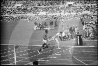 Rom 1960: Final 400m; Davis siegt, Kaufmann stürzt