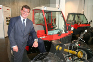 Peter Spuhler kauft die Aebi Holding, 2006