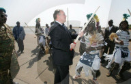 Empfang von Bundespräsident Samuel Schmid in Mali, 2005