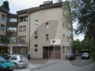 Im 3. Stock dieses Hauses in Heimberg wohnte den Internet-Killer Rolf H. die letzten 2einhalb Jahre 2004