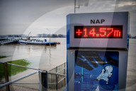 NEWS - Hochwasser auf dem Rhein