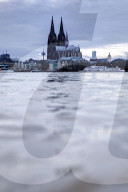 NEWS - Hochwasser auf dem Rhein